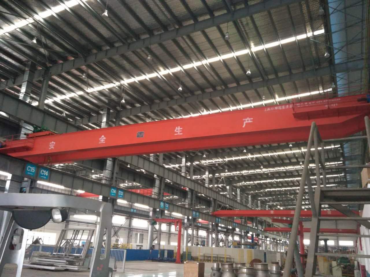 工业起重机